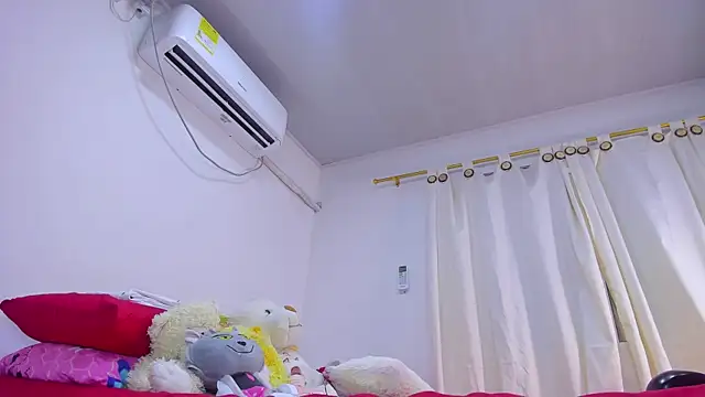 XXX chat uživo modela vennuss19