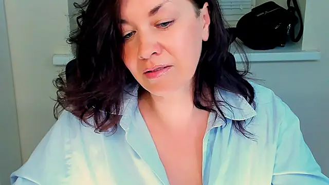 AnaMills Chat XXX live
