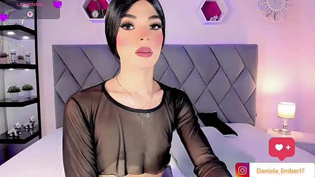 Živý XXX chat Amira_Ember