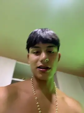 Czat XXX na żywo – Lander_Cruz