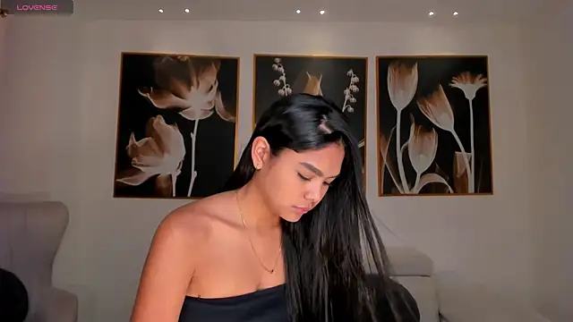 SaphiraJames Live XXX-chat