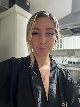 MaryDeniro Chat XXX in diretta