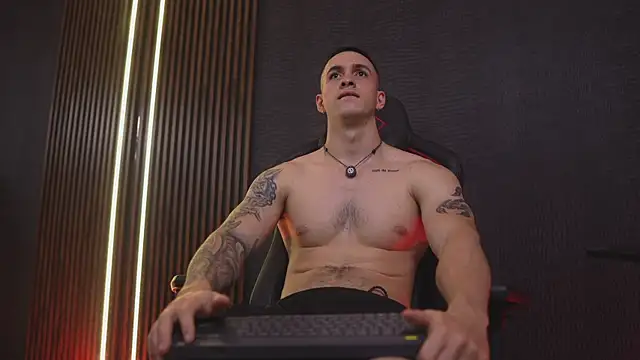 JacksonOlsennn Live XXX chat