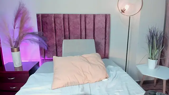 Chat XXX en directo de AnnaDenver