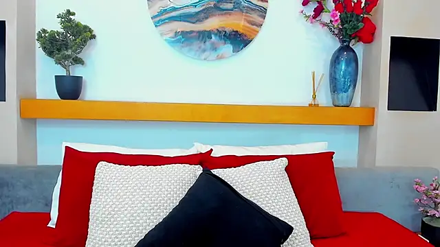 Онлайн чат XXX MikeEstevess