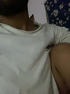 Priyanka011 Chat XXX live