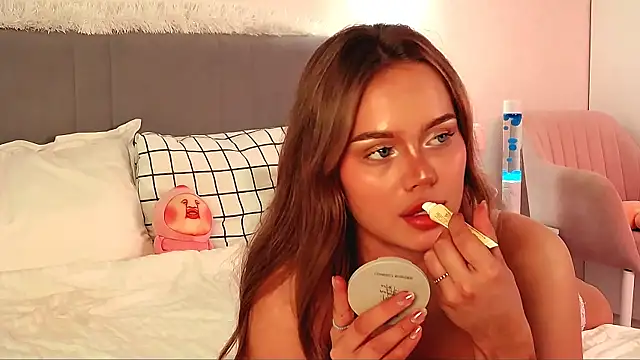 XXX chat uživo modela SIlviaBeyt