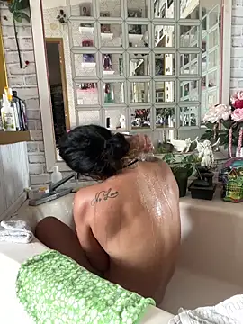 TranSexualJade95のライブXXXチャット