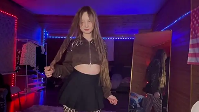 OpheliaVoss live XXX chat