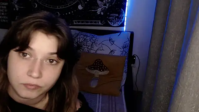 Živý XXX chat AlienforTwenty