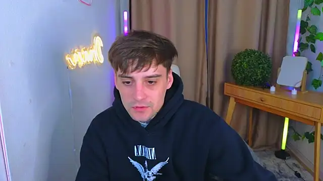 drillfi11 Live XXX-Chat