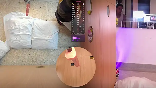 NoTopNoBot Live XXX Chat