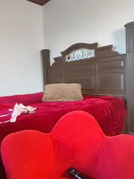 Ruvi_Queen 现场XXX聊天