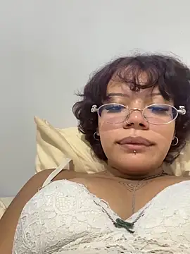 Chat XXX ao vivo de badm4h