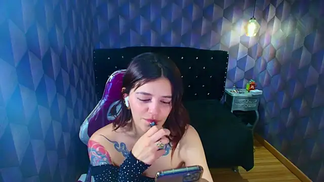 دردشة LiaHarryis الجنسية المباشرة
