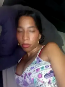 دردشة Valentina21aa الجنسية المباشرة