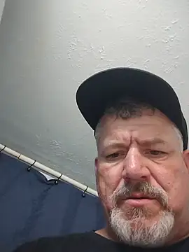 bigdoog8 Live XXX-chat