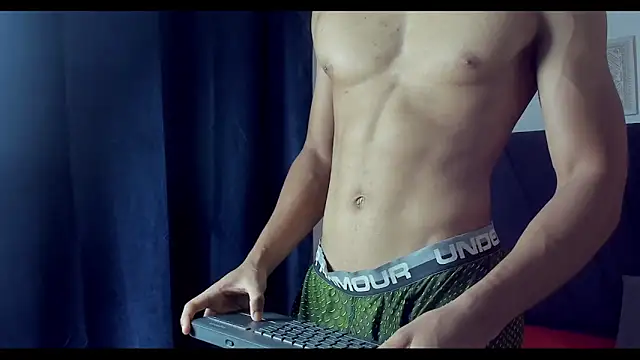 michael_cum23 Obrolan Langsung XXX