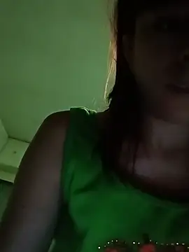 Chat +18 de Annarella_Pika ao vivo