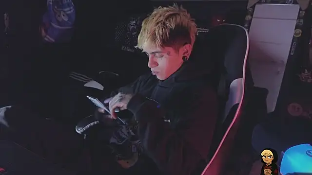 Chat XXX Live AcidMilo