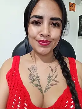Chatroom XXX en direct de MAYE__13