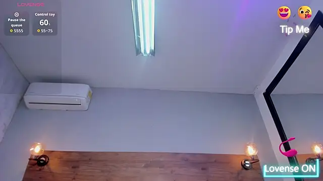 Živý XXX chat MOONWUW