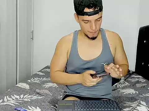Živý XXX chat LeoBonucci2519