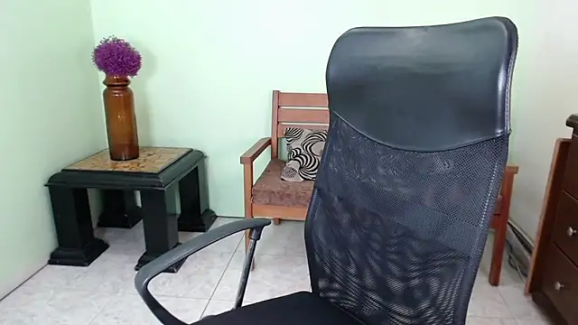 ChalonVera Adlı Modelin Canlı XXX Sohbeti