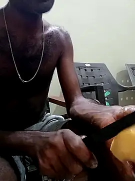 Chocolate_stud10 XXX чат на живо