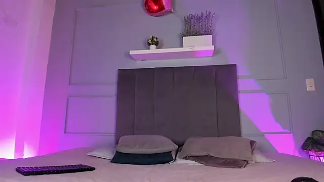 Živý XXX chat swmaddy_