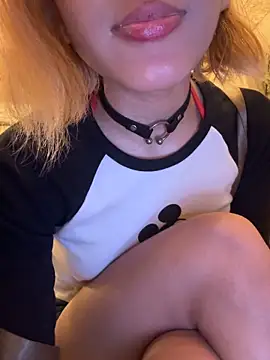 SweetBunnyGF's Live XXX Chat