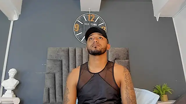 Chat XXX ao vivo de Robin_Rief