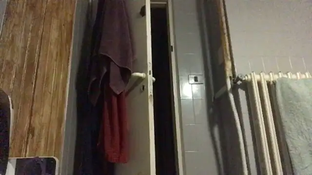 bornsinfull Chat XXX live
