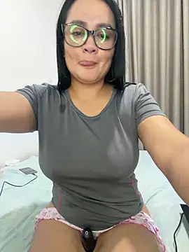 צ'אט XXX בשידור חי של jordan_milf