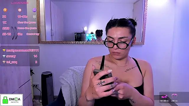 EricaVanderhilln Live XXX chat