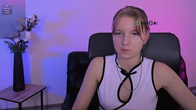 gloria_bubble live XXX chat