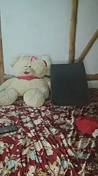 Chat +18 de Eimy_Rose_ ao vivo