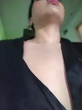 Chat +18 de Lubnna ao vivo
