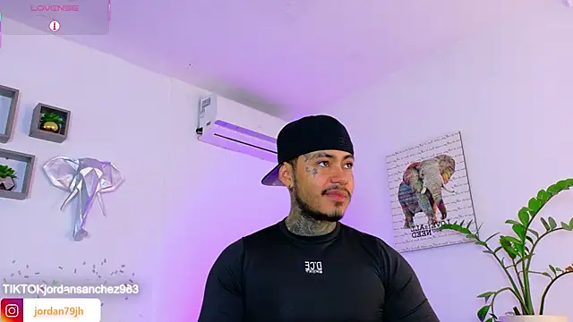 JordanSmiith_ élő XXX-chatje
