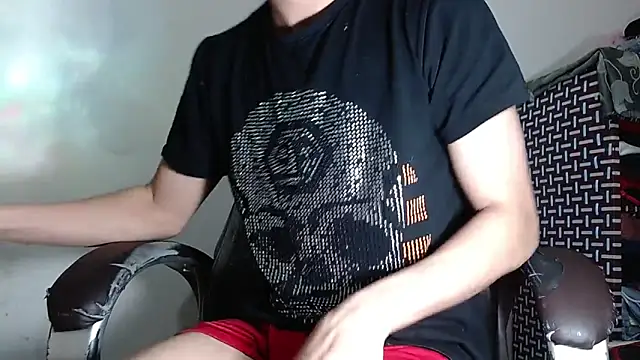 SexyboyHot2000's Live XXX Chat