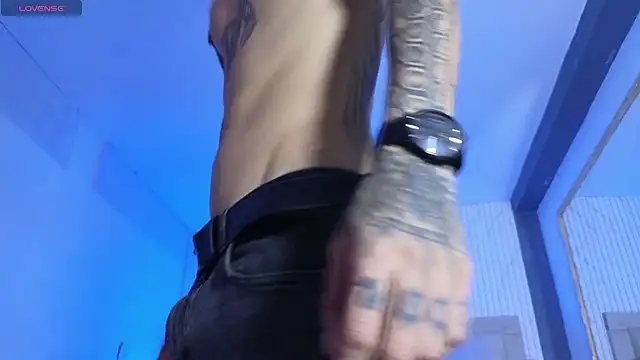 Paulo_527 Live XXX Chat