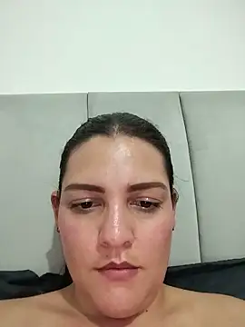 Mia_Hampton Chat XXX live