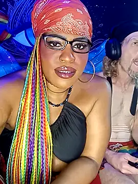 AmazonianMistress élő XXX-chatje