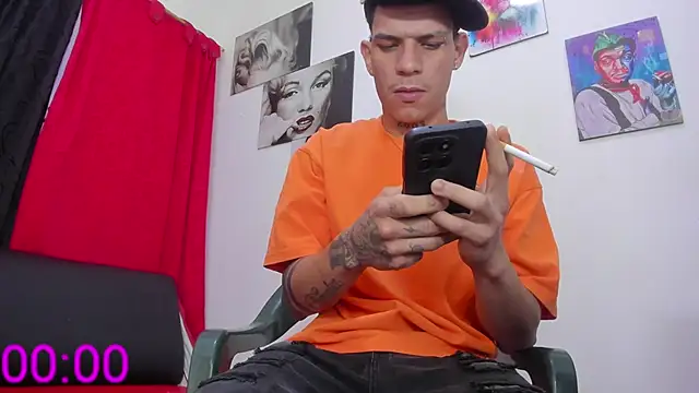 big_hot_boy_n Live XXX chat