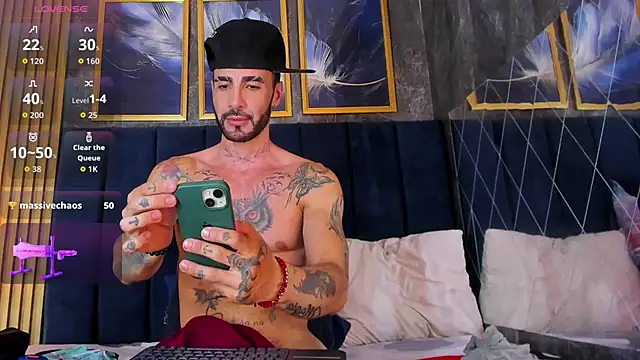 Lancelot_Benwick élő XXX-chatje