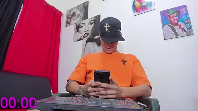 Živý XXX chat big_hot_boy_
