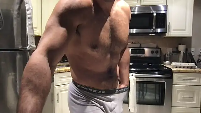 BigGuyMuscle 라이브 XXX 채팅
