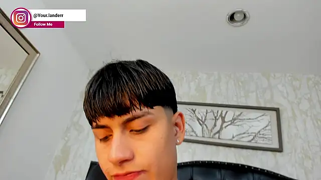 Chat XXX en directo de Lander_Cruz