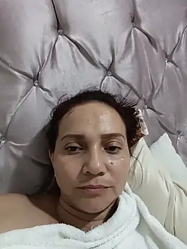 Amanda39's Live XXX Chat
