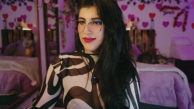 AzaharJaan Adlı Modelin Canlı XXX Sohbeti